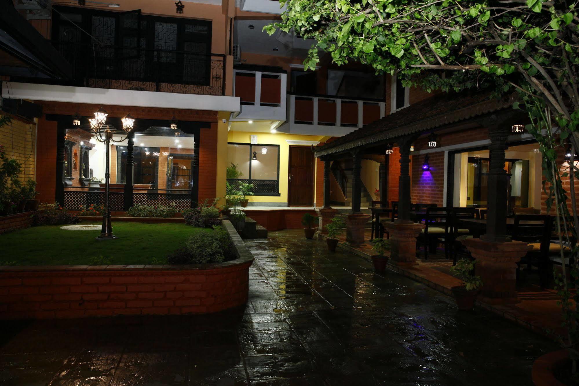 Taleju Boutique Hotel Kathmandu Bagian luar foto